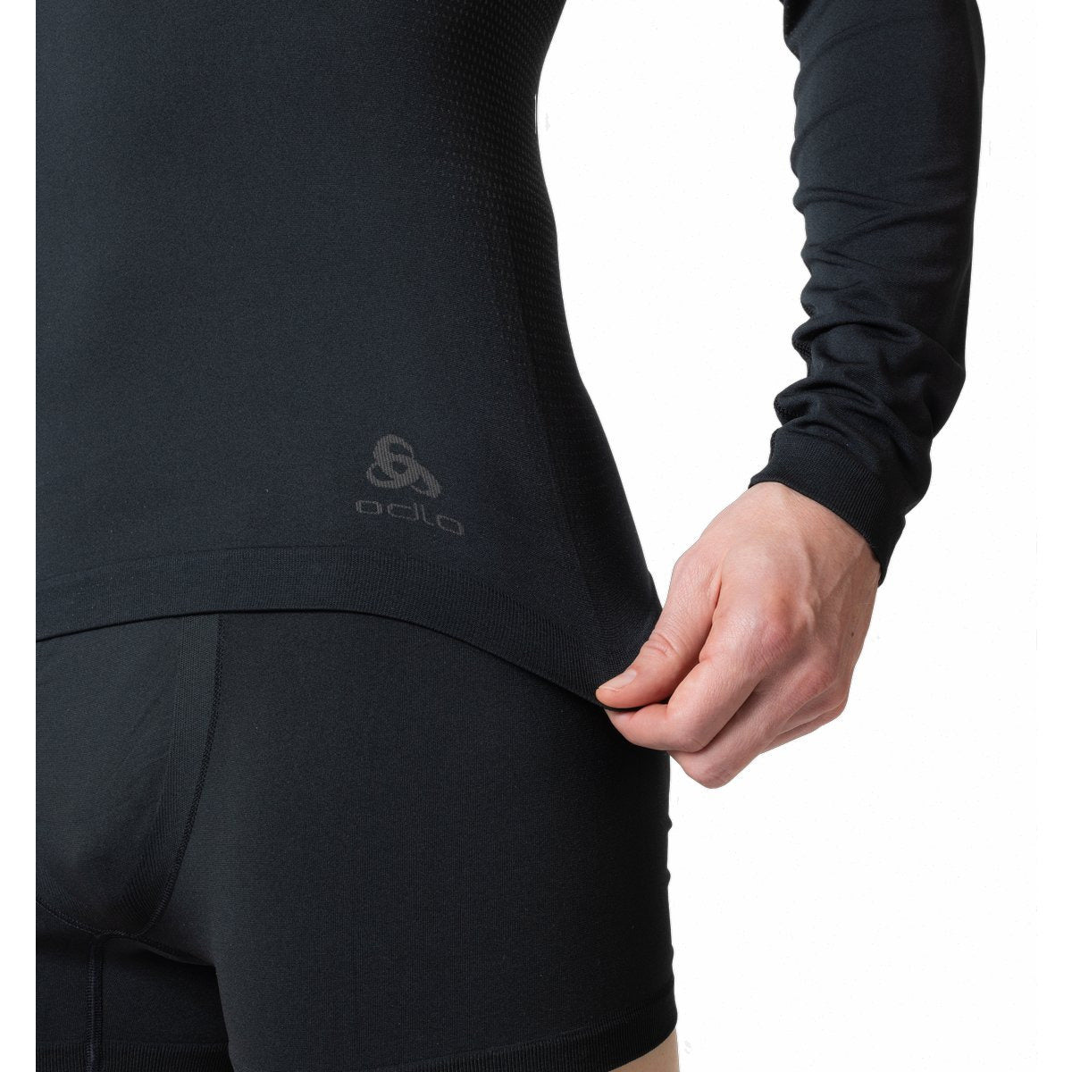 BL Top Crew Neck L/S Performance Light E